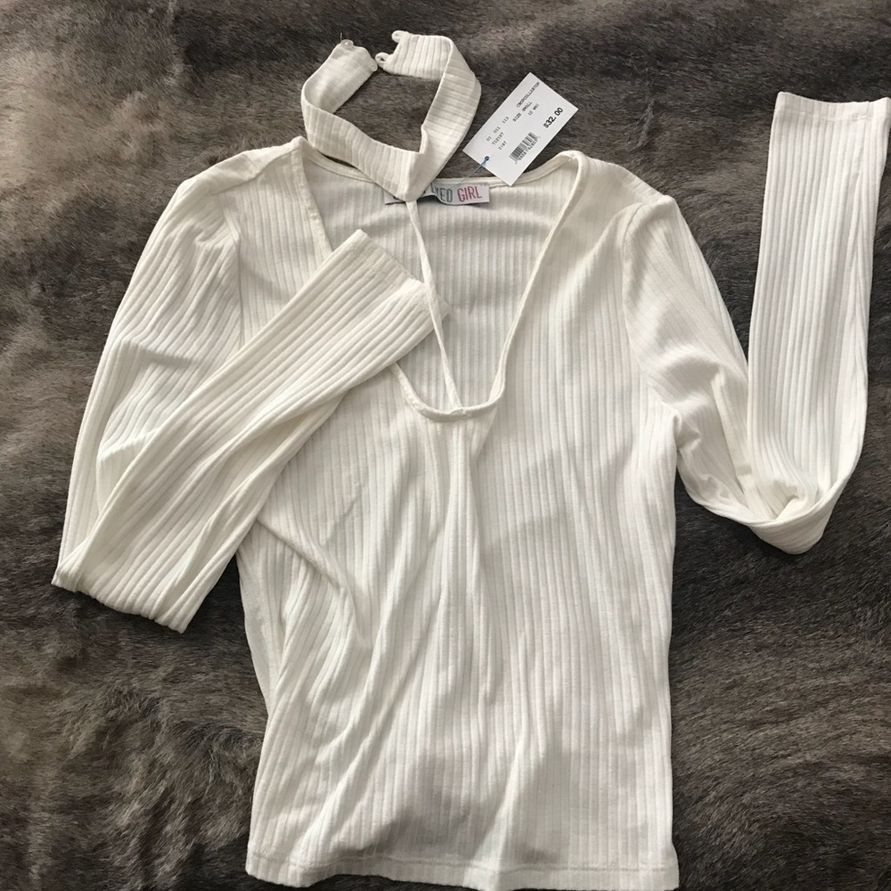 White “collar” v neck long crop